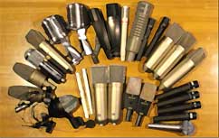 NEUMANN U87, AKG C414, C451B, D112, EV RE20, SENNHEISER MD421, etc